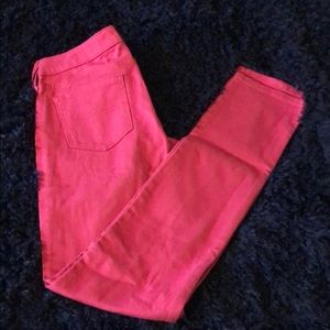 Arizona Junior’s size 7 Pink Super Skinny Pants